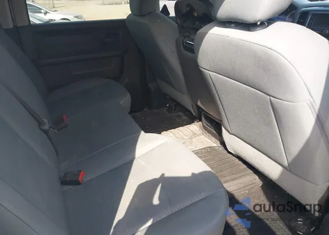 2017 Ram 1500 Tradesman 4X4 5'7 Box z USA, uszkodzony, nr VIN 3C6RR7KT1HG774673